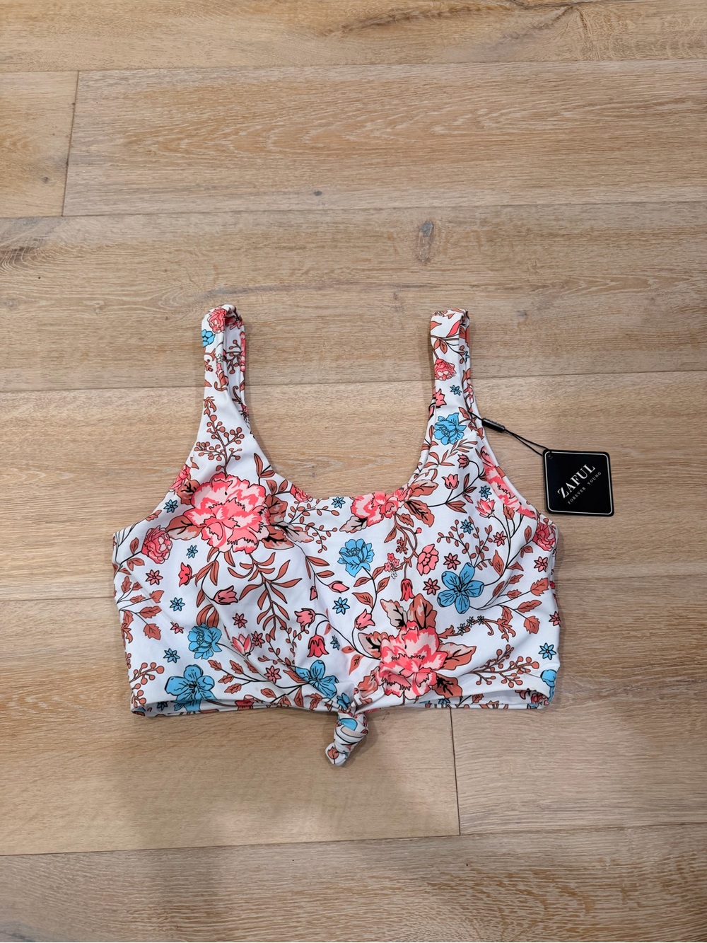 Zaful White Floral Tie-Front Crop Top with Pink and Blue Flowers